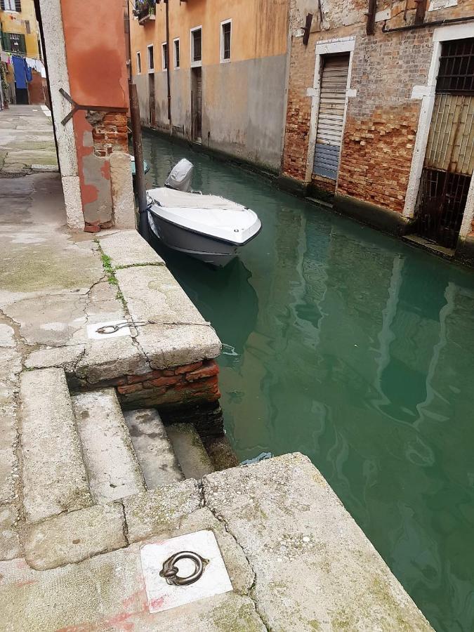 Blueyellow Home In Cannaregio Air Conditioning Wifi เวนิส ภายนอก รูปภาพ